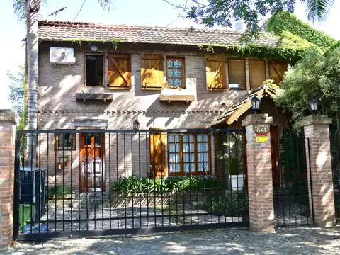 Excelente casa Chalette