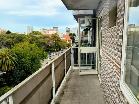 Avenida Angel Gallardo 200