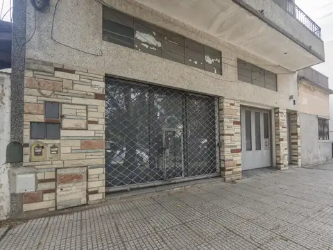 Local en alquiler en Devoto (Asunción y Av Lope de Vega)