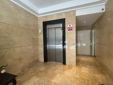 Departamento 5 ambientes con 2 baños