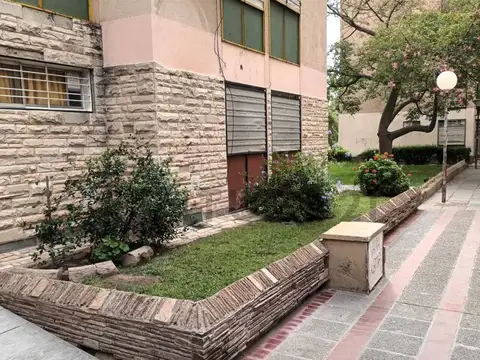 lateral sur acc este , Piso 2