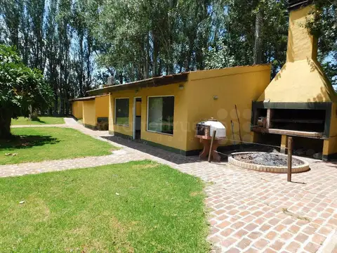 VENTA CHACRA  CASA PILETA  EN CHASCOMUS