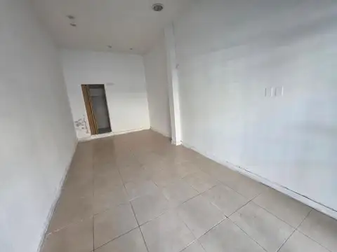 Local en Alquiler en Villa del Parque, $ 850.000