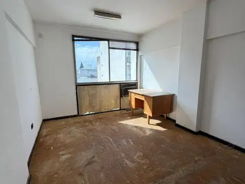 48 y 8