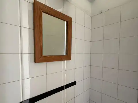 48 y 8