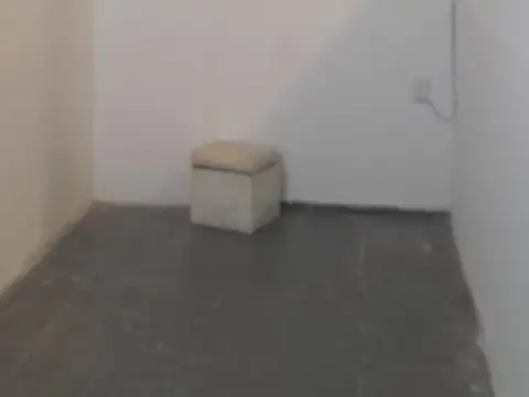 Oficina en Alquiler en Santos Lugares, $ 450.000