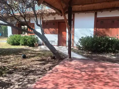VENTA DE CASA BARRIO PRIVADO LA CAPILLA - VISTALBA