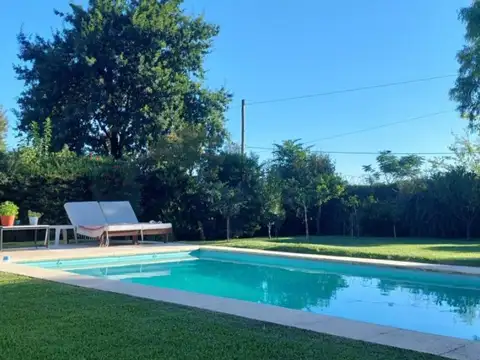 Casa en Venta en Los Jazmines, USD 320.000