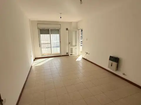 Departamento en Alquiler de 4 ambientes