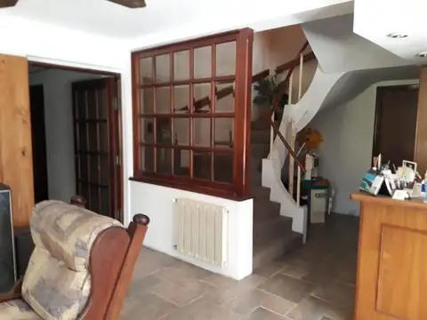 HOSTERIA 3 ESTRELLAS. V.Gesell