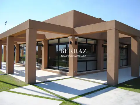 Terreno en Venta de 955,0 m2