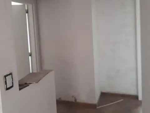 Depto Tipo Casa en Alquiler con 1 cocheras