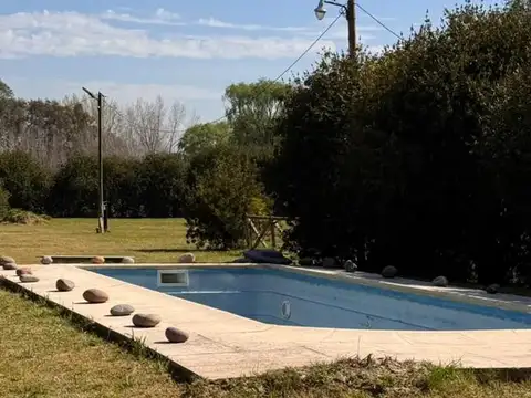 CASA ESTILO DE CAMPO EN VENTA!