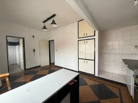 Avenida Larrazábal 900, Piso 2