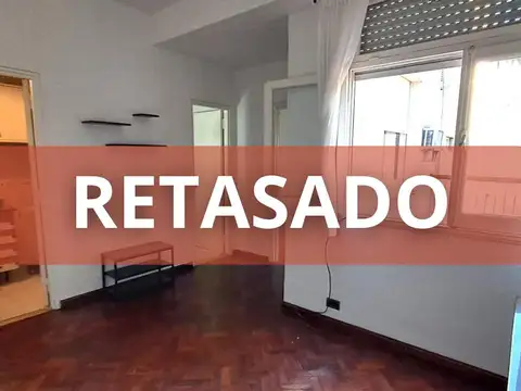 Venta departamento 2 ambientes segundo piso por escalera en Almagro