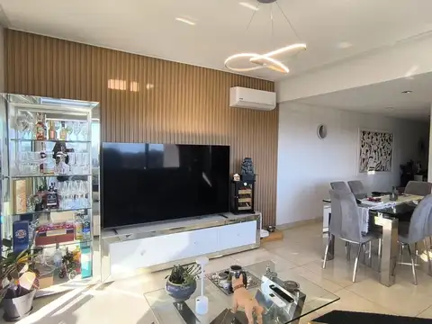 Departamento en Venta en Cristaline, USD 250.000