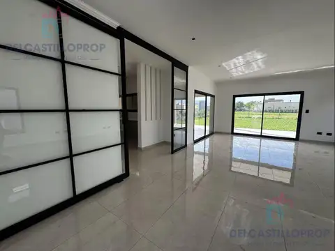 Casa en San Pablo, Pilar