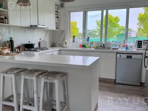 Alquiler  Casa - Barrio Privado Everlinks Golf Club  / Lujan