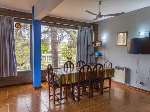 casa 3 dormitorio en Villa del Lago recibo vehiculo dpto nva cba