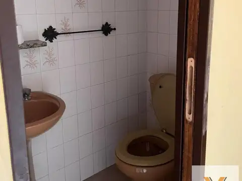 Casa en venta -4 Dormitorios 2 Baños - Tandil