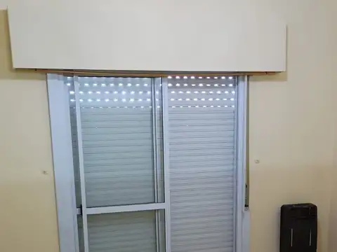 Departamento en Alquiler en Villa Vatteone, $ 450.000