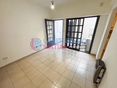 Depto Tipo Casa en Venta de 2 ambientes