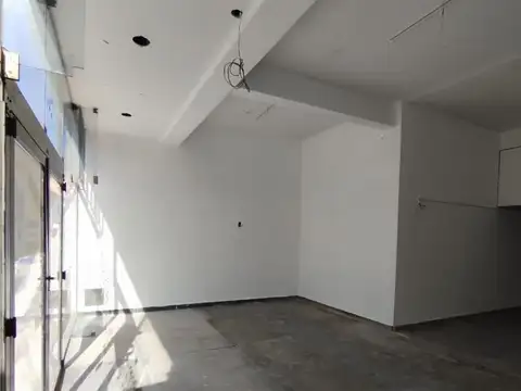 LOCAL COMERCIAL VILLA BALLESTER CENTRO COMERCIAL (JOSE HERNA