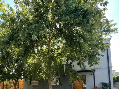 Casa en Venta en Las Orquideas, USD 230.000