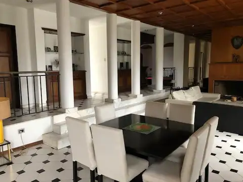 Casa en Venta en City Bell, USD 450.000