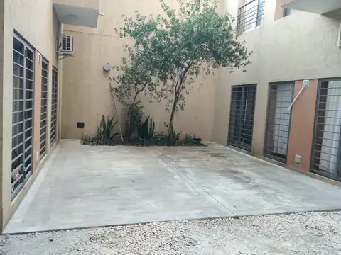 Cochera en Alquiler Fija