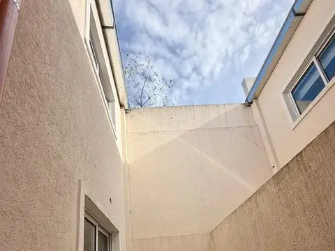 Depto Tipo Casa en Alquiler 10 años