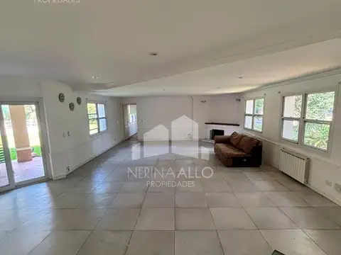 Casa en Venta en La Tradición, USD 450.000