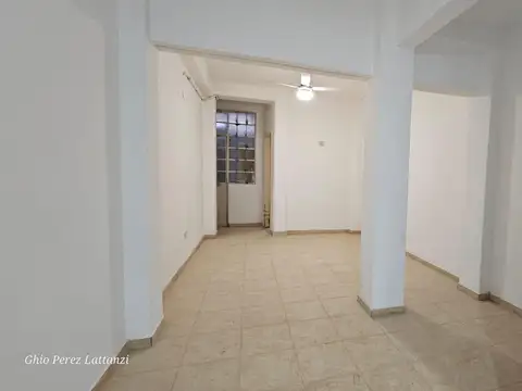 Oficina en Alquiler en Caseros, $ 350.000