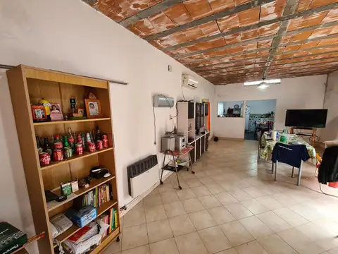 Oportunidad casa 3 dormitorios. Acepta Permuta