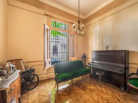 Casa en Venta con 1 cochera