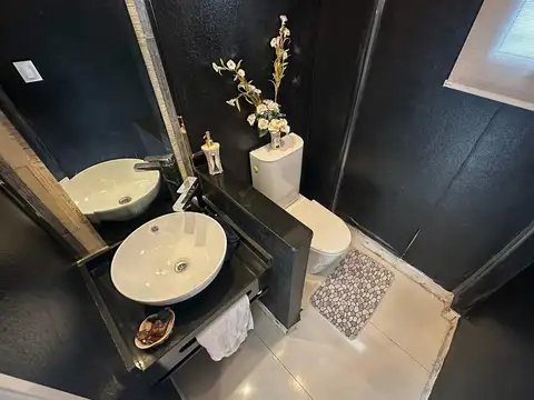 Departamento 4 ambientes con 4 baños