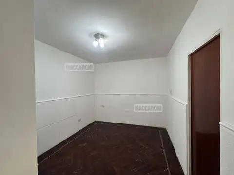 Depto Tipo Casa en Alquiler en Mataderos, $ 1.000.000