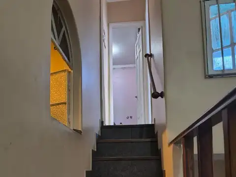 ?PH tipo Casa en Parque Patricios – ¡Sin Expensas y con Terr