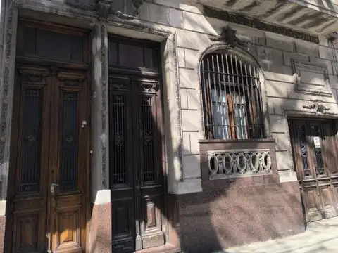 Avenida Caseros 3400