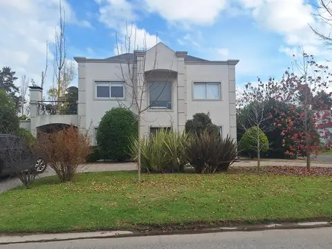 Casa en Venta en La Montura, USD 238.500