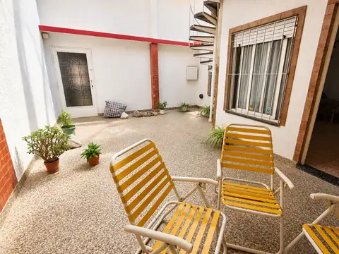 Depto Tipo Casa en Venta de 3 ambientes