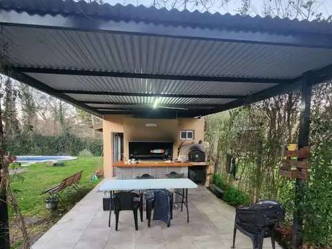 Casa en Alquiler de 4 dormitorios