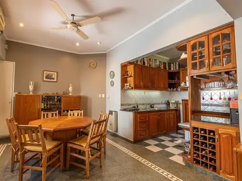 Casa en Venta en Villa Sarmiento, USD 215.000