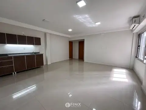 Av. Rademacher y Mariano Moreno