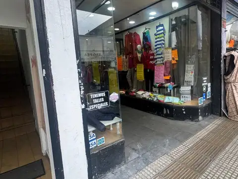 EXCELENTE LOCAL EN ALQUILER EN PLENO CENTRO COMERCIAL