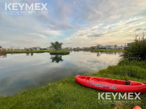 Terreno en Venta en Laguna Azul, USD 12.000