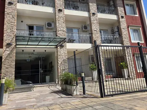 Departamento en alquiler en Centro (Campana) Alberti 681 1 C Amoblado Edificio Antares