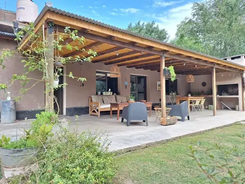 Se vende casa 3 dormitorios S. Rosa de Calamuchita