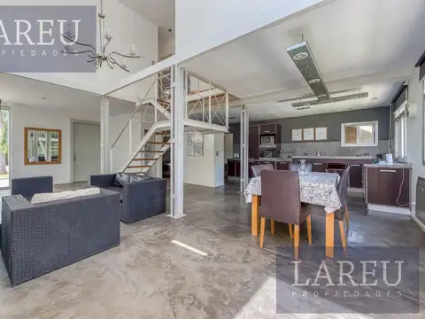 Casa en Venta de 4 dormitorios