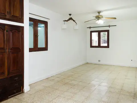 Casa en Venta en Parque General Belgrano, USD 95.000